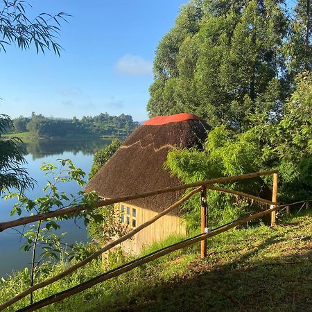 Keije Resort Bunyonyi Kabale Ngoại thất bức ảnh